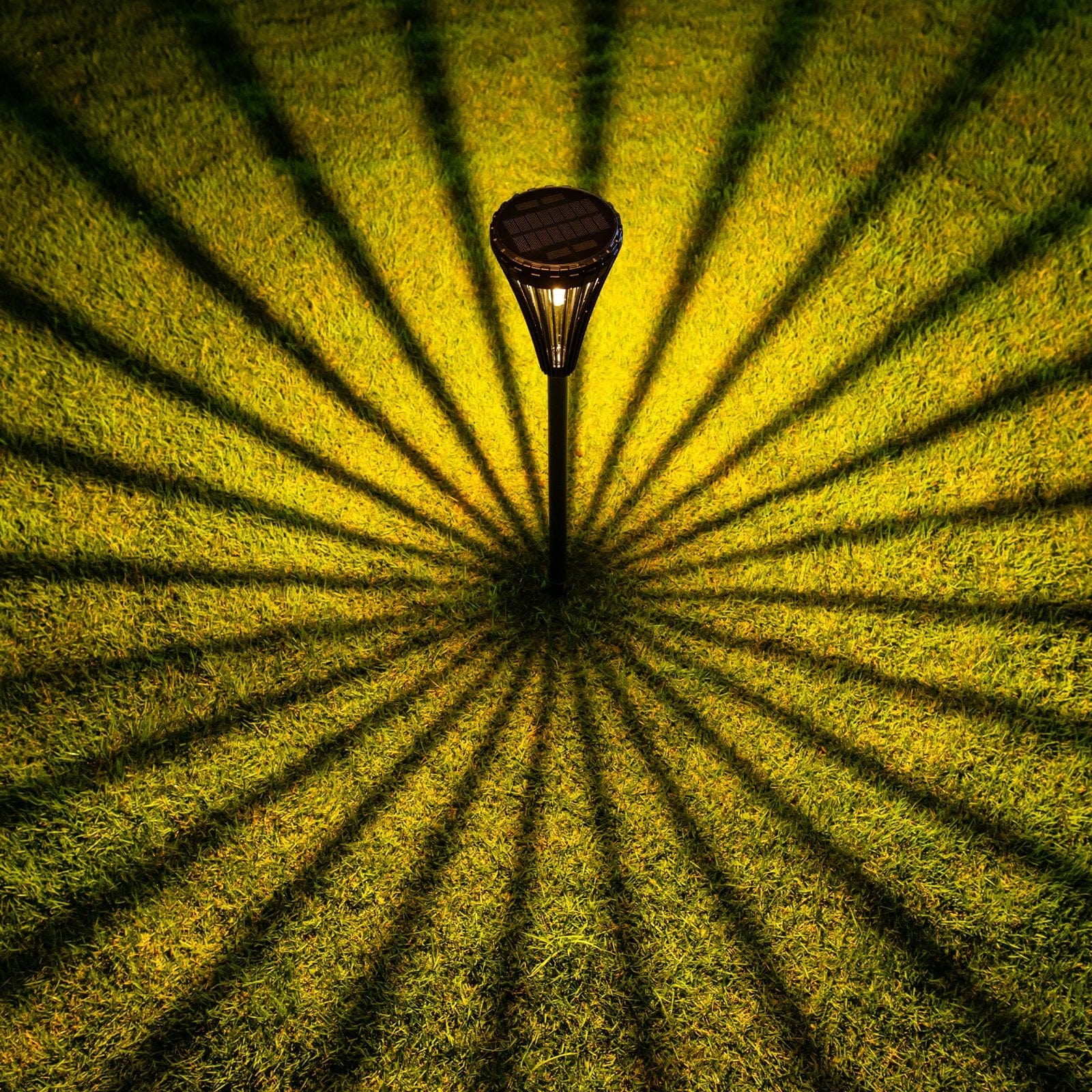 Sunny Energy Solution Solar Garden Light with amazing warm yellow light  - HM029